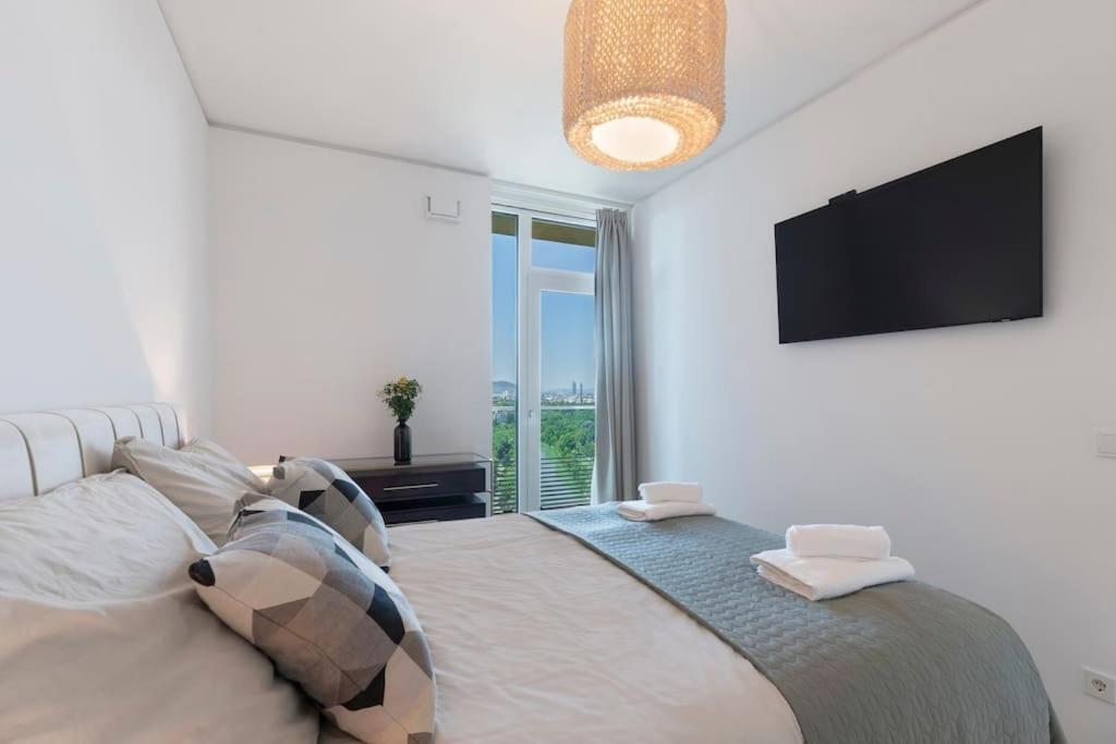 Design Apartment With Amazing View Over Wien Ngoại thất bức ảnh